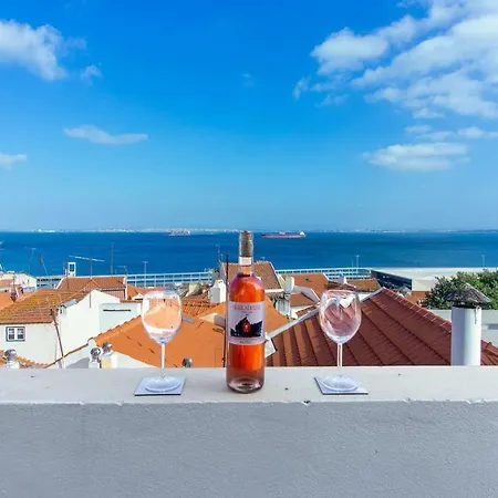 Appartement Lovelystay - Turquoise River View Ii *