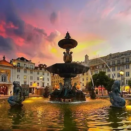 Lovelystay - Turquoise River View Ii *